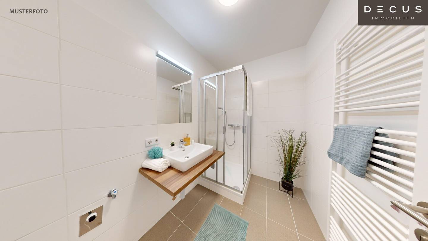 Promotion 1st month rent free | Great 2 room apartment | Balcony 4th floor | Reininghauspark