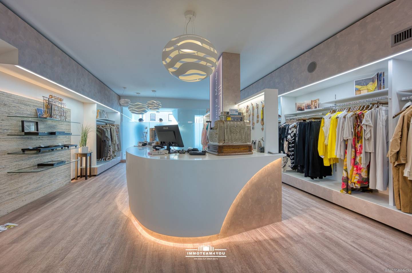 Shop space at town square Vöcklabruck