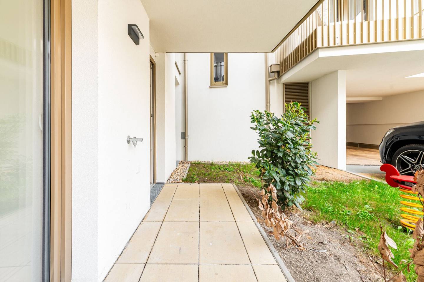Modern ground floor flat with terrace in 1060 Vienna