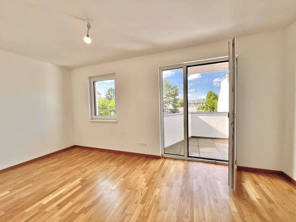 First occupancy new build apartment loggia garage
