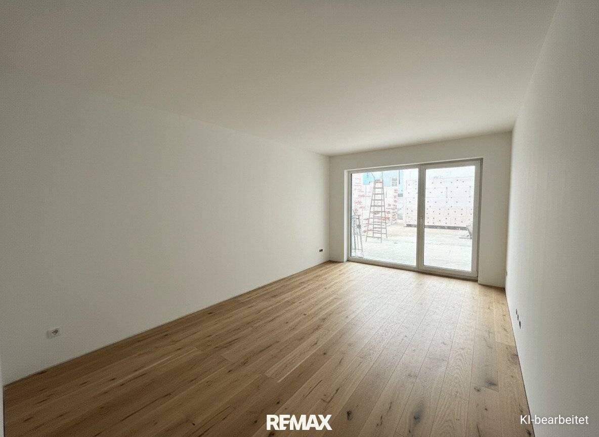 Neubau Erstbezug Wohnung Terrasse und Garten