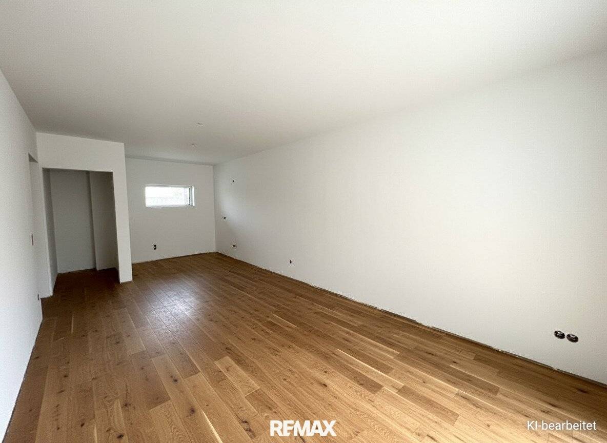 Neubau Erstbezug Wohnung Terrasse und Garten