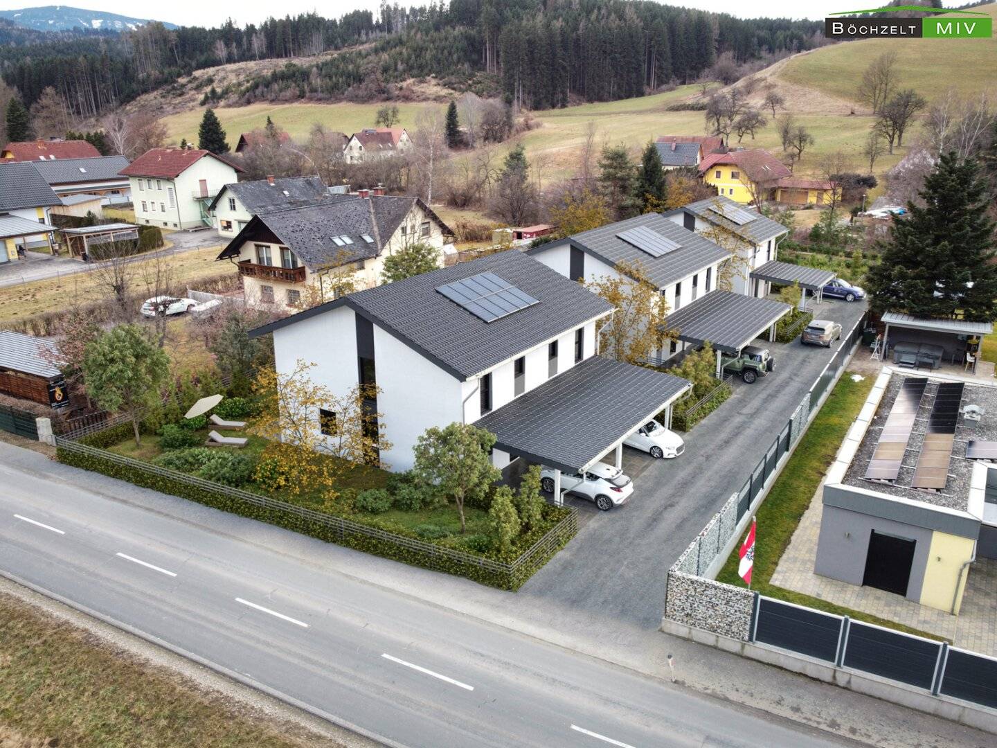 Doppelhaushälfte mit Garten, Großlobming