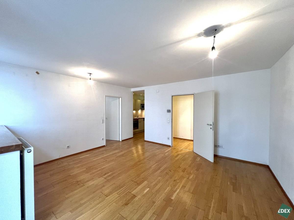 2-Zimmer-Wohnung mit Bad in Gassergasse