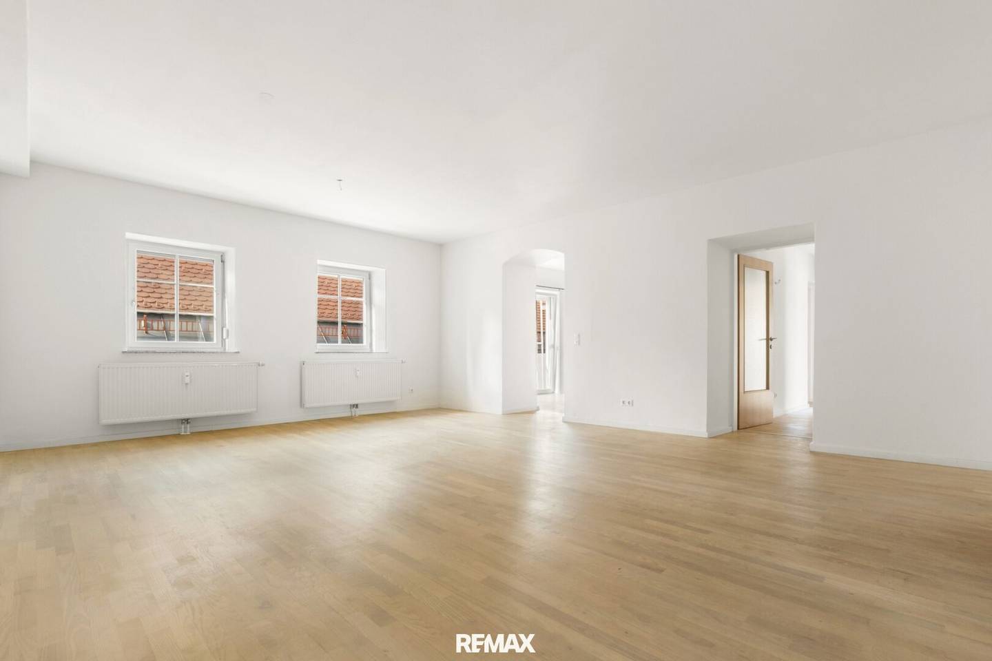 Apartment with roof terrace in central location