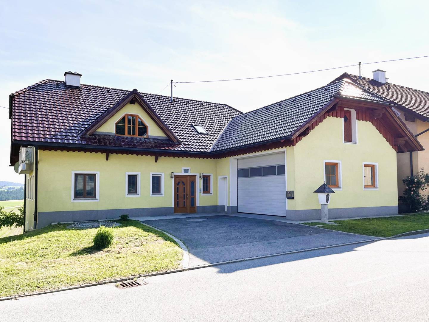 Wohnhaus mit Garten in Nebelberg