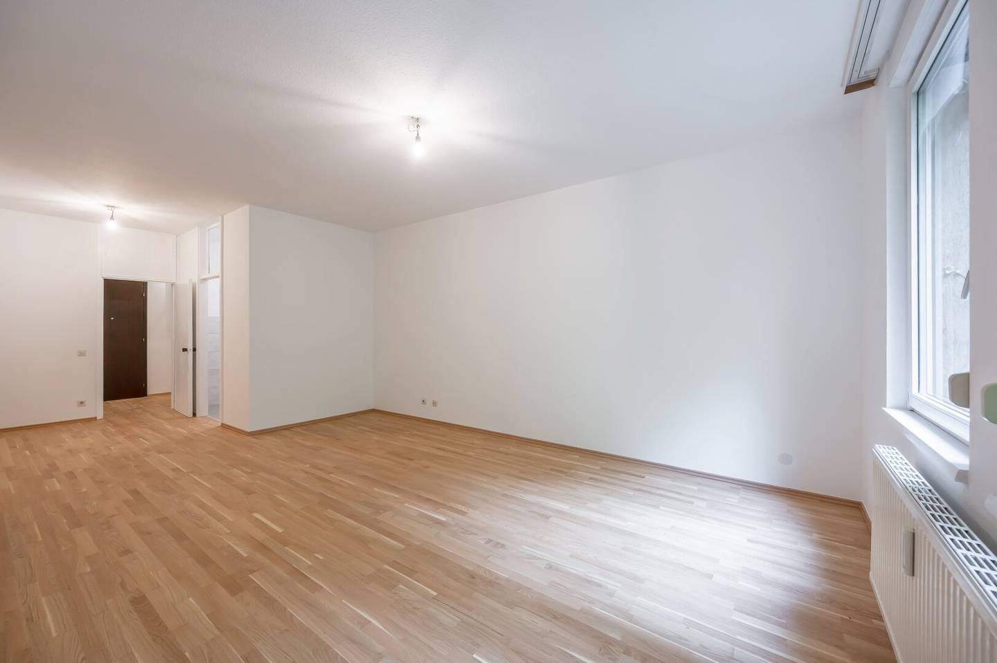 Newly built apartment in quiet courtyard with kitchen