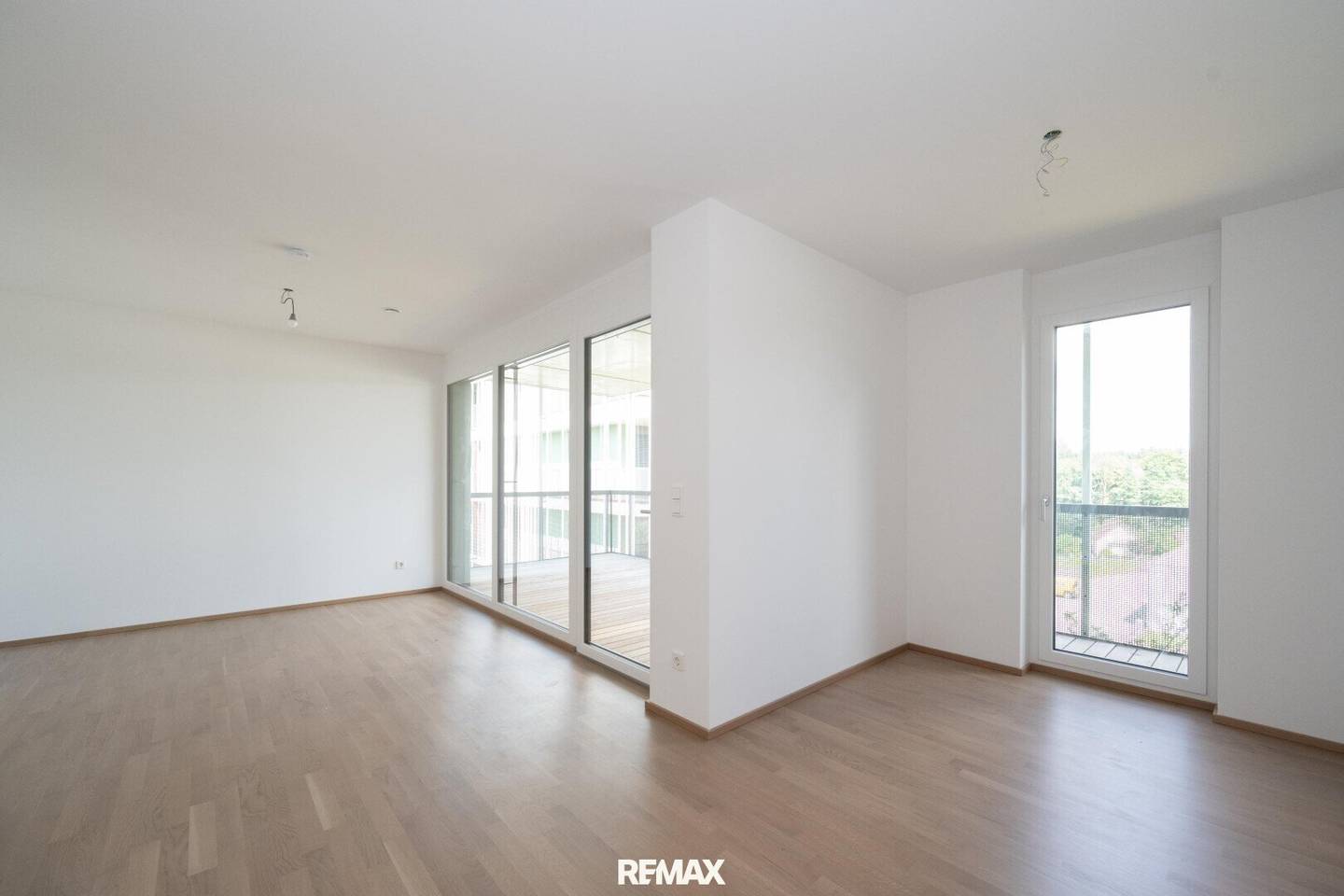 New build apartment with private pool