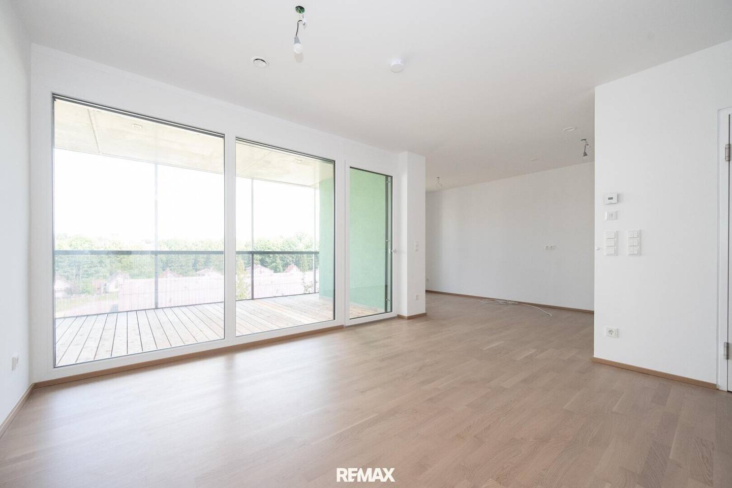 New build apartment with private pool
