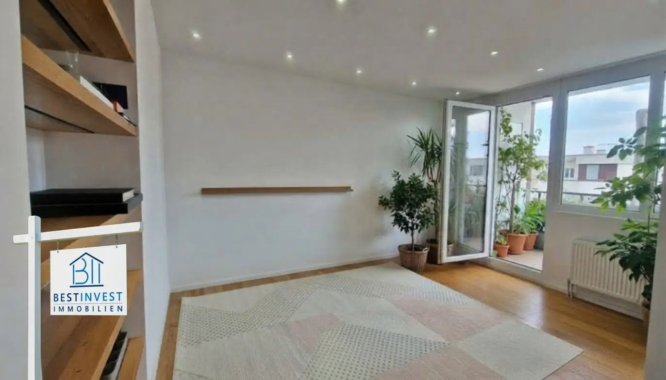 Penthouse near Stadthalle with loggia and garage