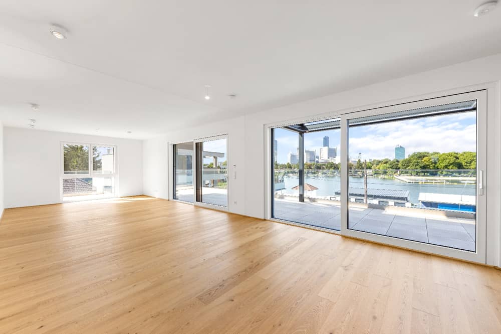 Dachgeschosswohnung mit Dachterrasse und Donaublick