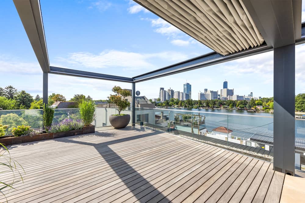 Dachgeschosswohnung mit Dachterrasse und Donaublick