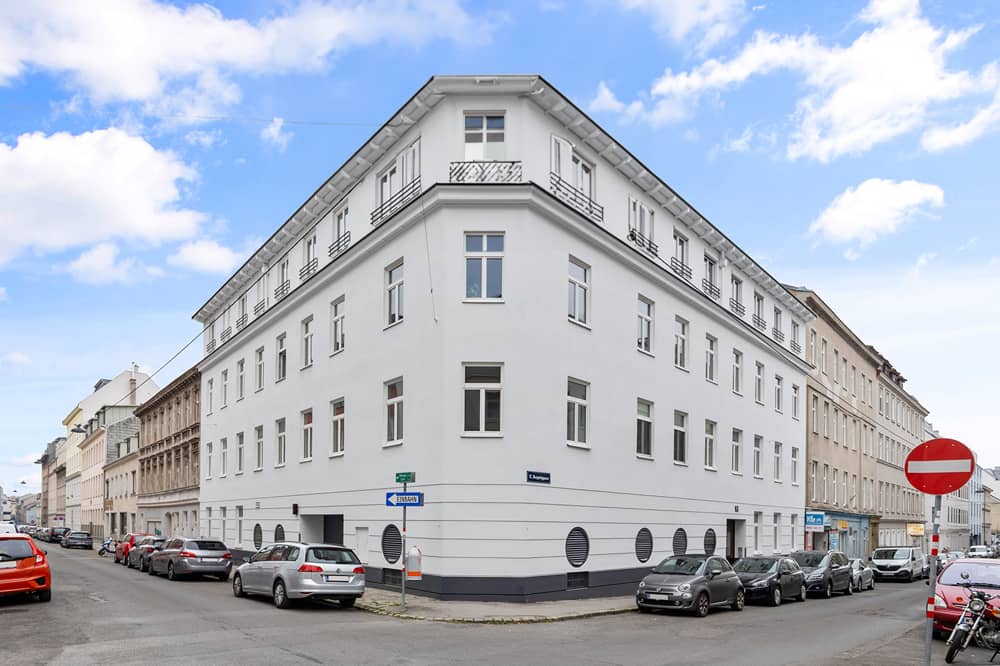 Ground floor apartment with terrace in a quiet location