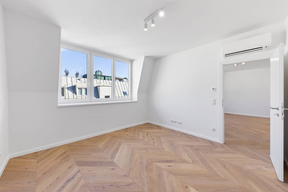 Dachgeschosswohnung Parkblick Altbaucharme