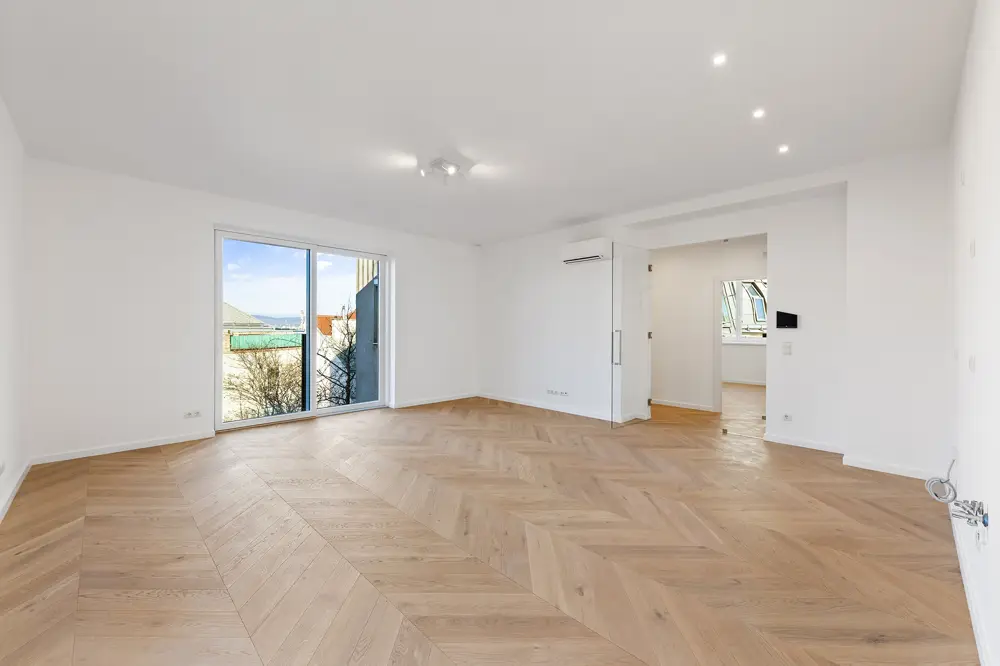 Dachgeschosswohnung with terrace and park view