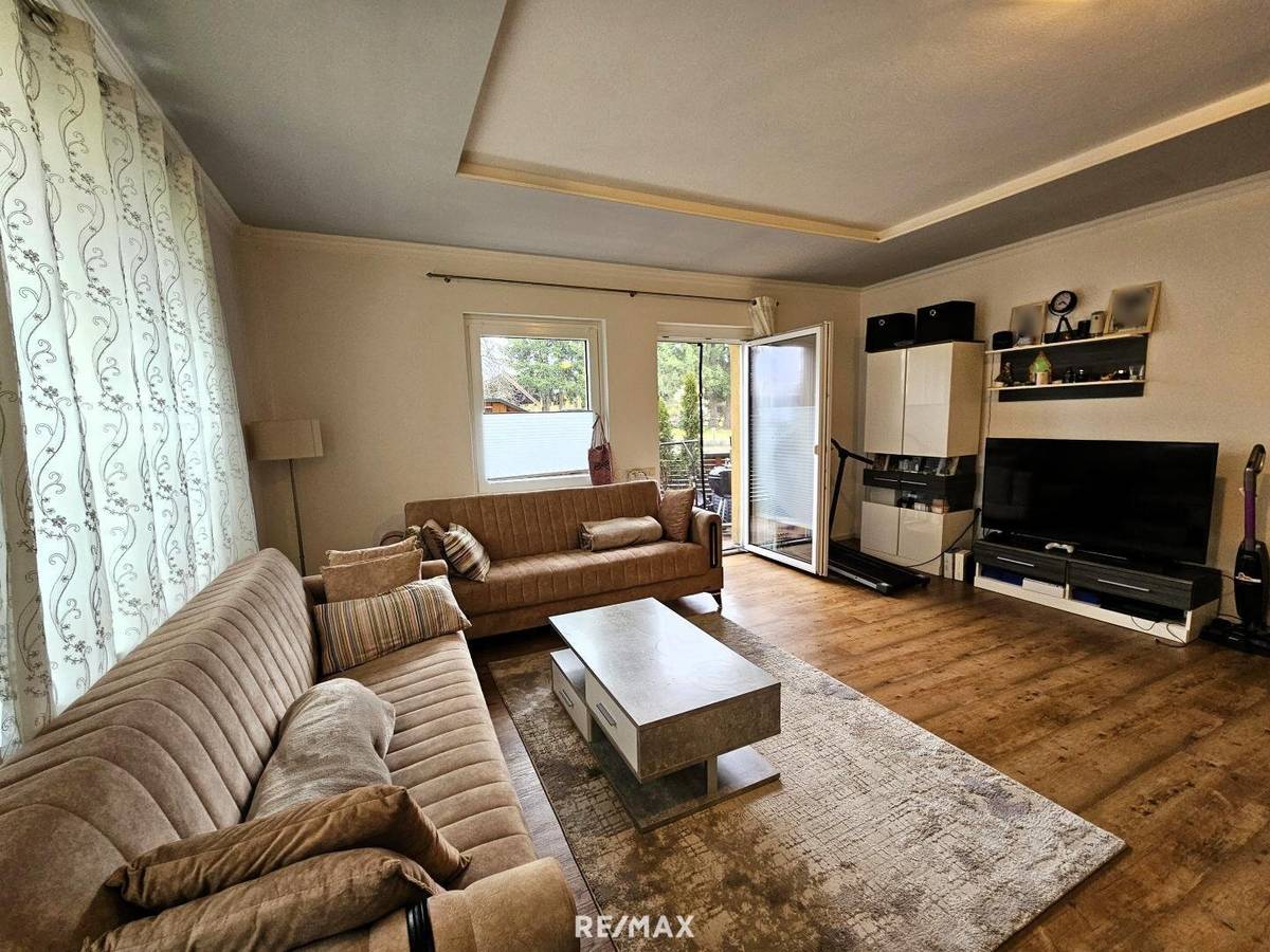 4-Room Apartment with Terrace in Saalfelden