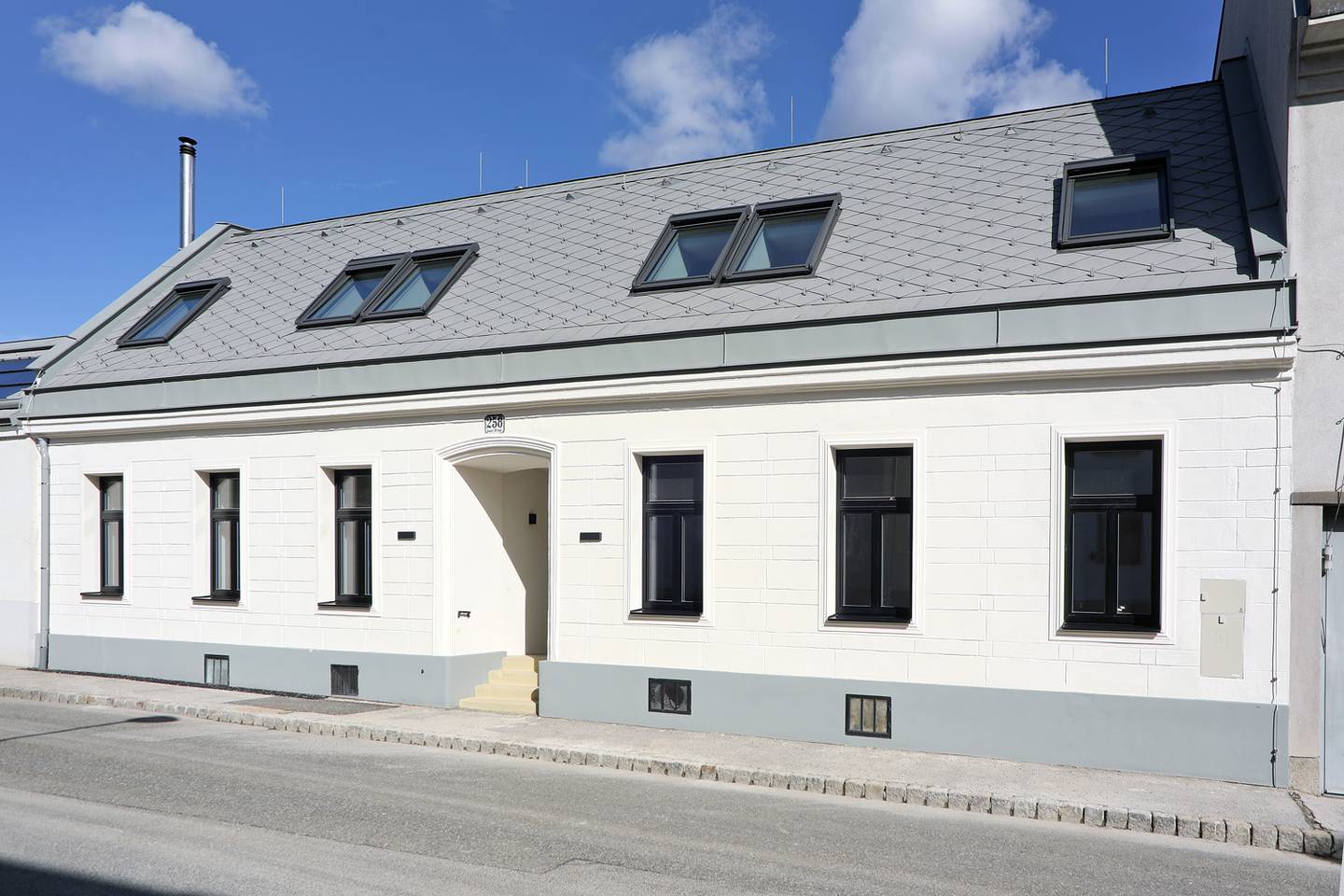 Erdgeschosswohnung Erstbezug in ruhiger Sackgasse nahe Lainzer Tiergarten