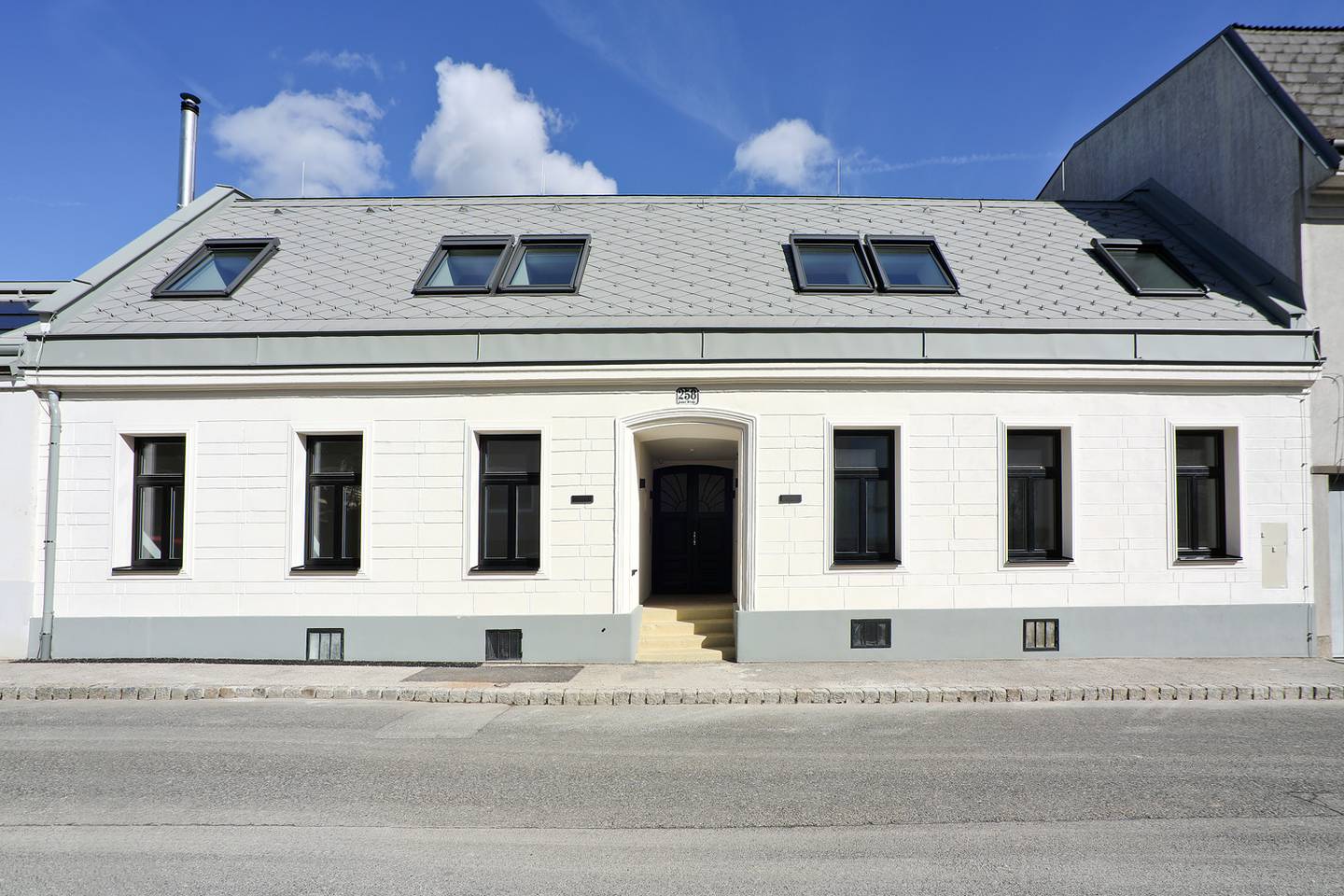 Erdgeschosswohnung Erstbezug in ruhiger Sackgasse nahe Lainzer Tiergarten