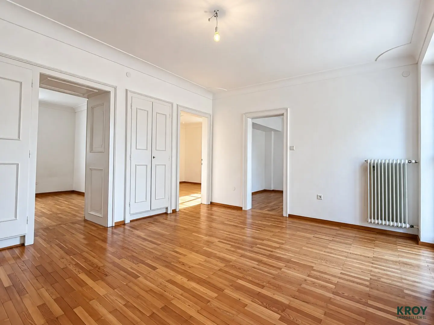 Apartment in a quiet location with a large southwest terrace