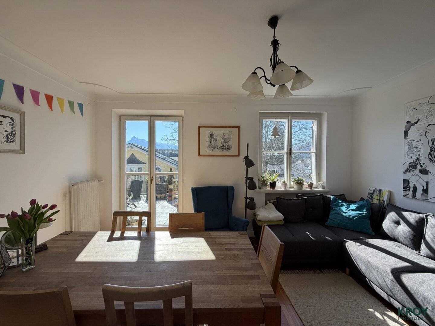 Apartment in a quiet location with a large southwest terrace