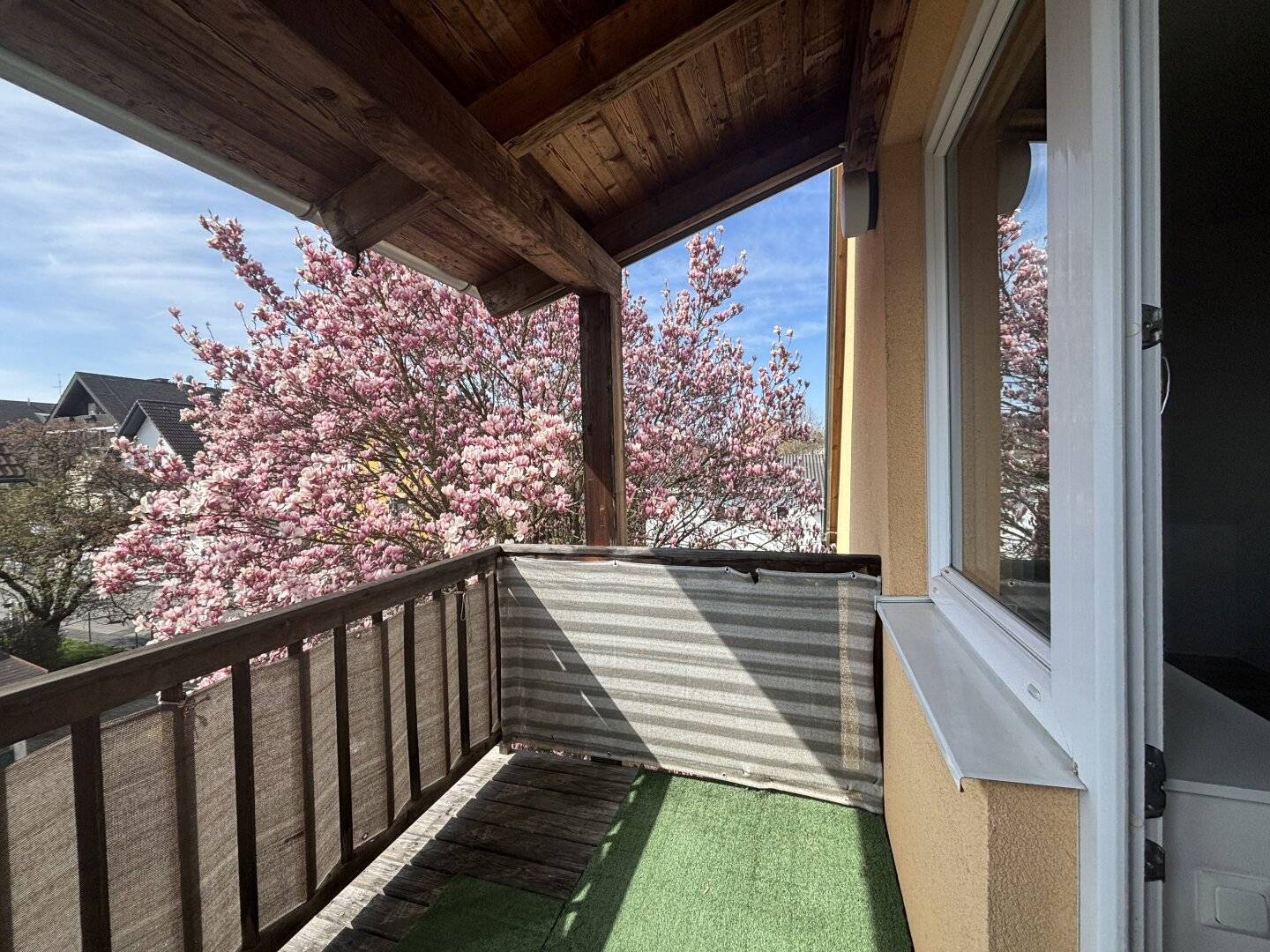 Unbefristete Maisonettewohnung mit Balkon zentrumsnah
