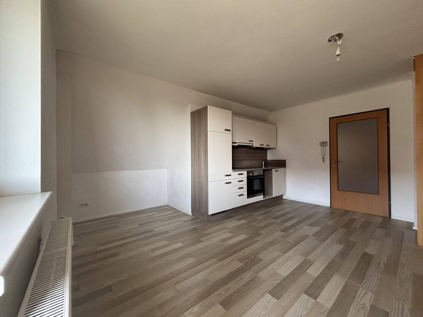 Unbefristete Maisonettewohnung mit Balkon zentrumsnah