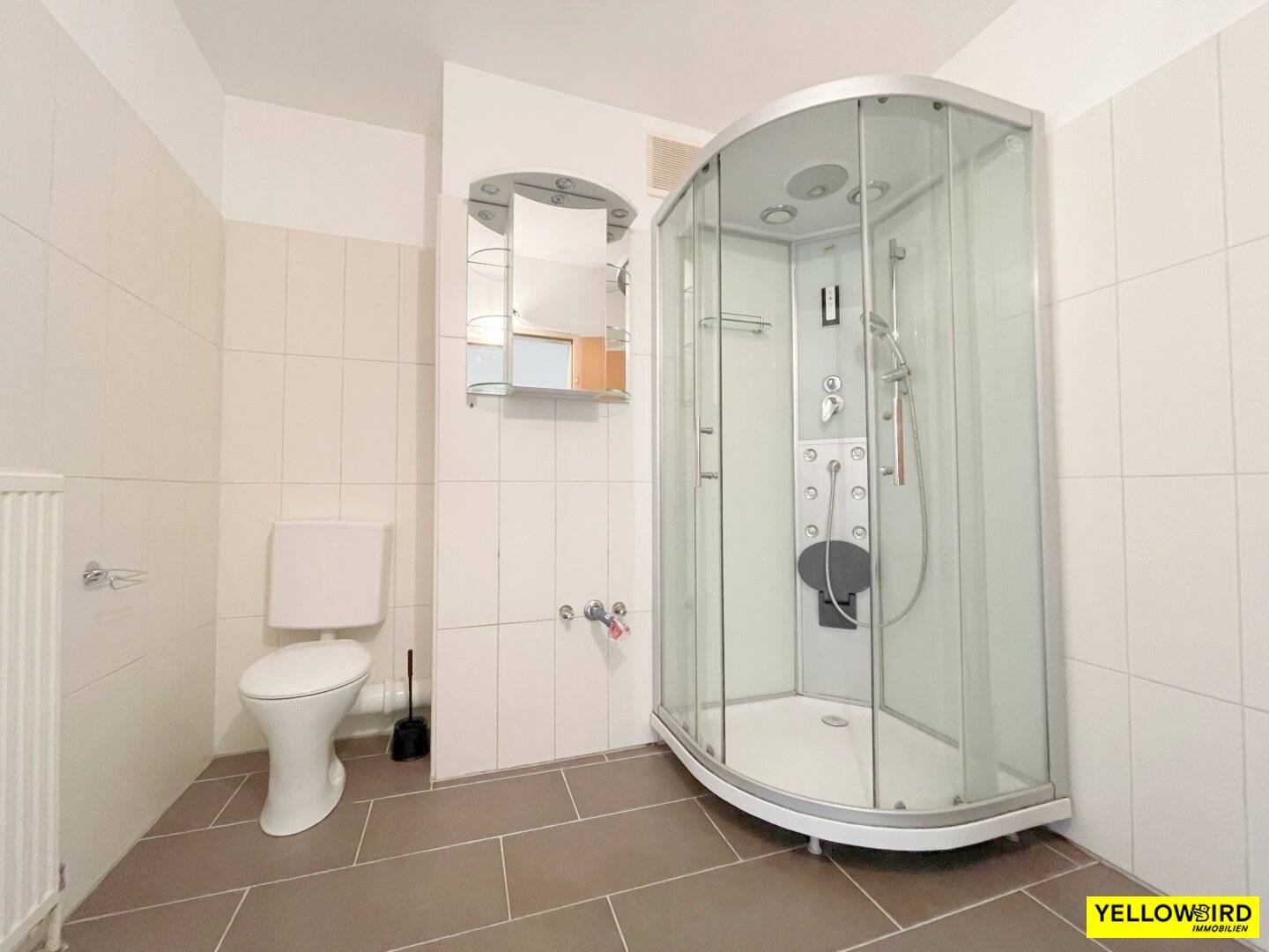 Apartment with sleeping nook and panoramic view near U1