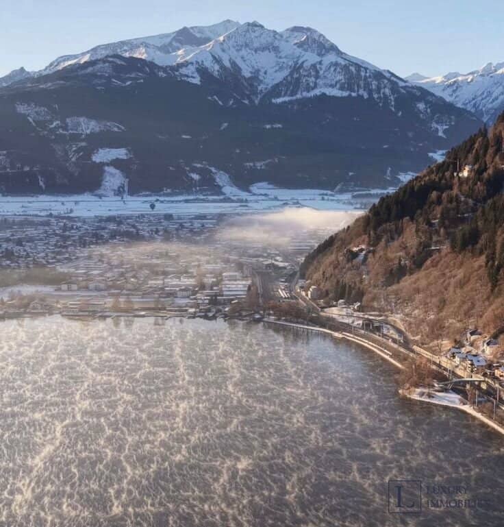 Luxury Villa with Alpine View Zell