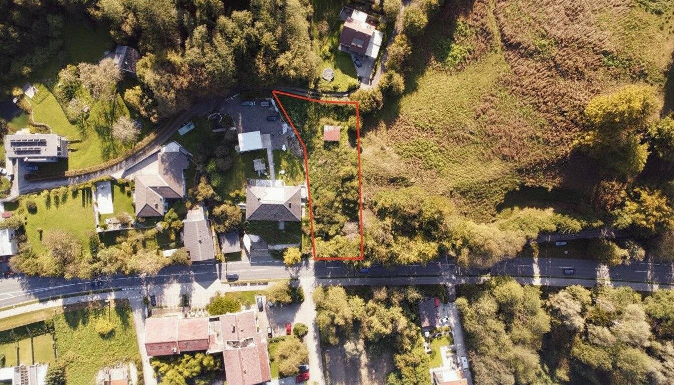 Tolle Gelegenheit: Sonniges Baugrundstück in Hanglage am Südufer vom Wörthersee