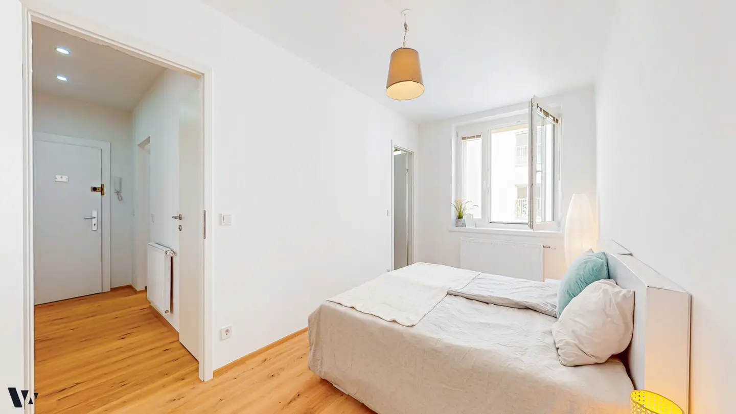 Sunny 2-Room Flat Fasanviertel