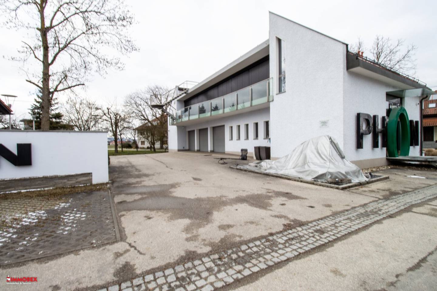 Office building 306m² Eferding to rent