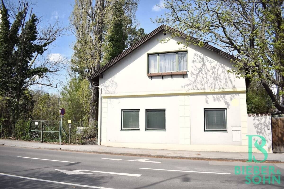 Grundstück 908m² in Baden