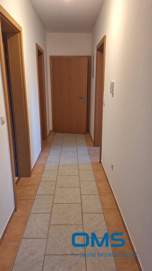 4-Room Apartment with Balcony in Taufkirchen