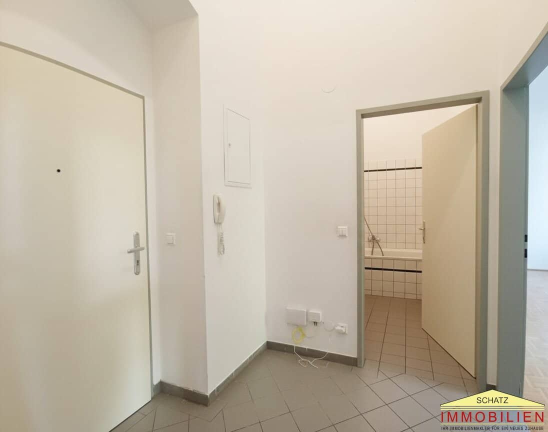 Charming old building 3 room apartment in Neuhaus