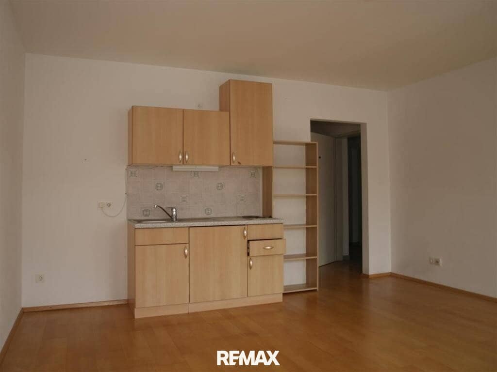 Apartment in city center with elevator