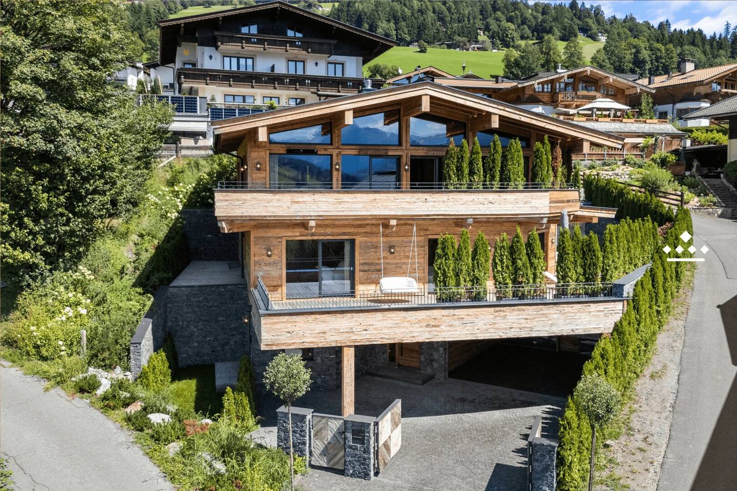 THE VIEW: Luxuschalet mit unvergleichlichem Alpenpanorama