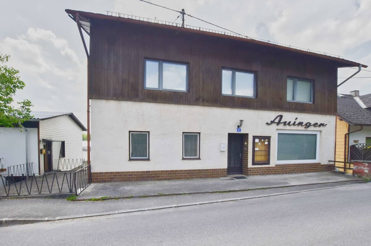 Haus mit 3 Wohneinheiten in Ottnang