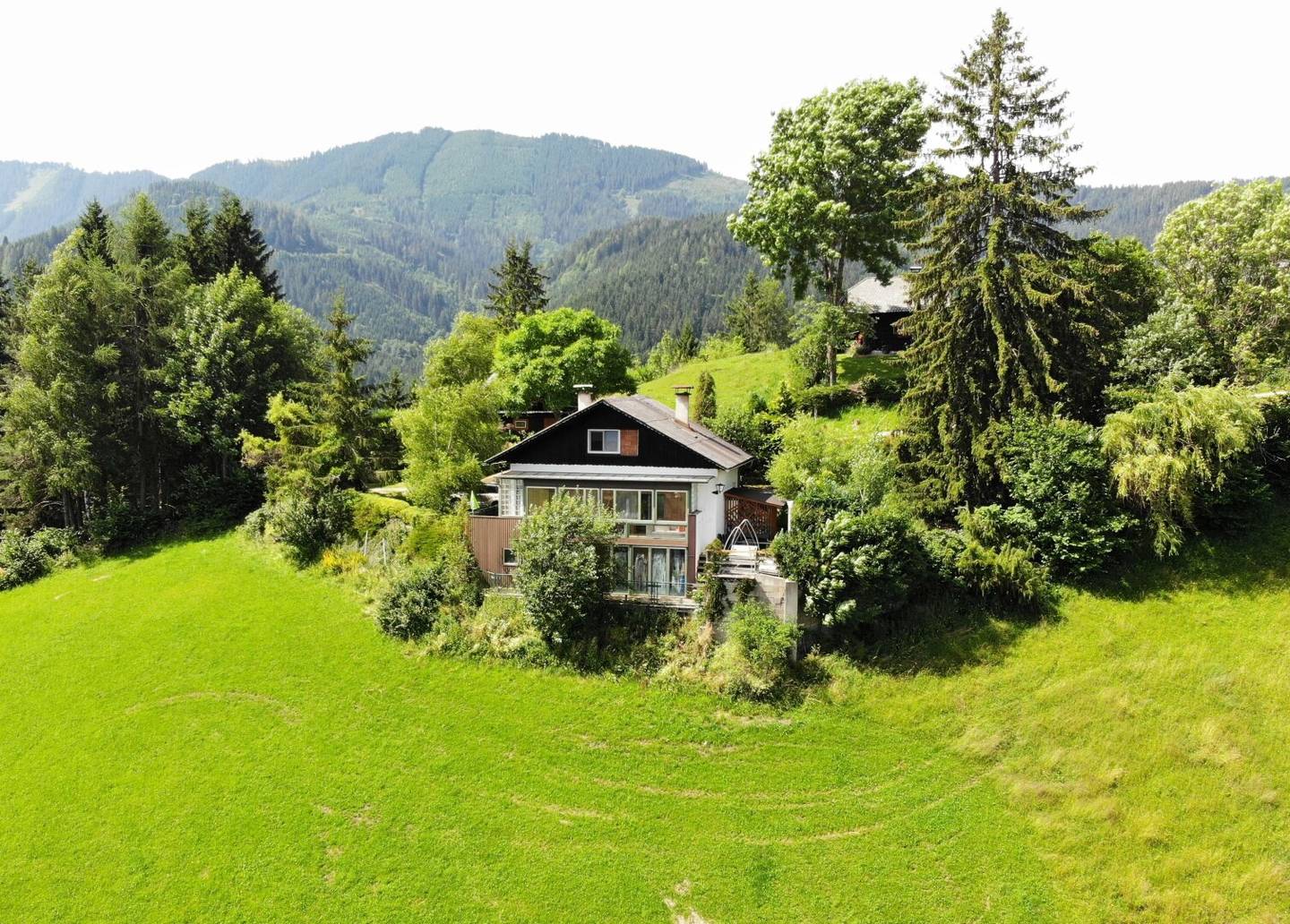 Charming holiday home in Stanz im Mürztal