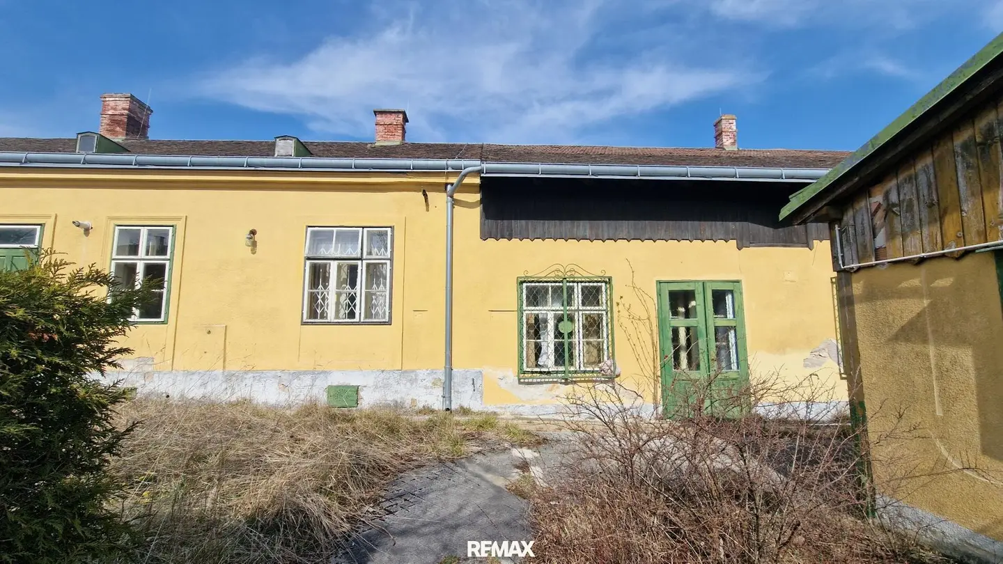 Building land Bad Vöslau vineyards