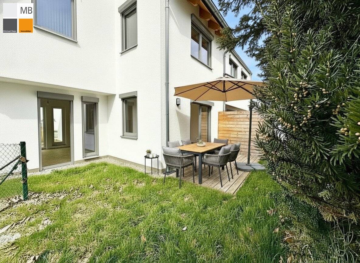 Modern Townhouse with Garden