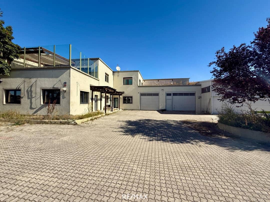 Commercial Property Oberwaltersdorf 312m²
