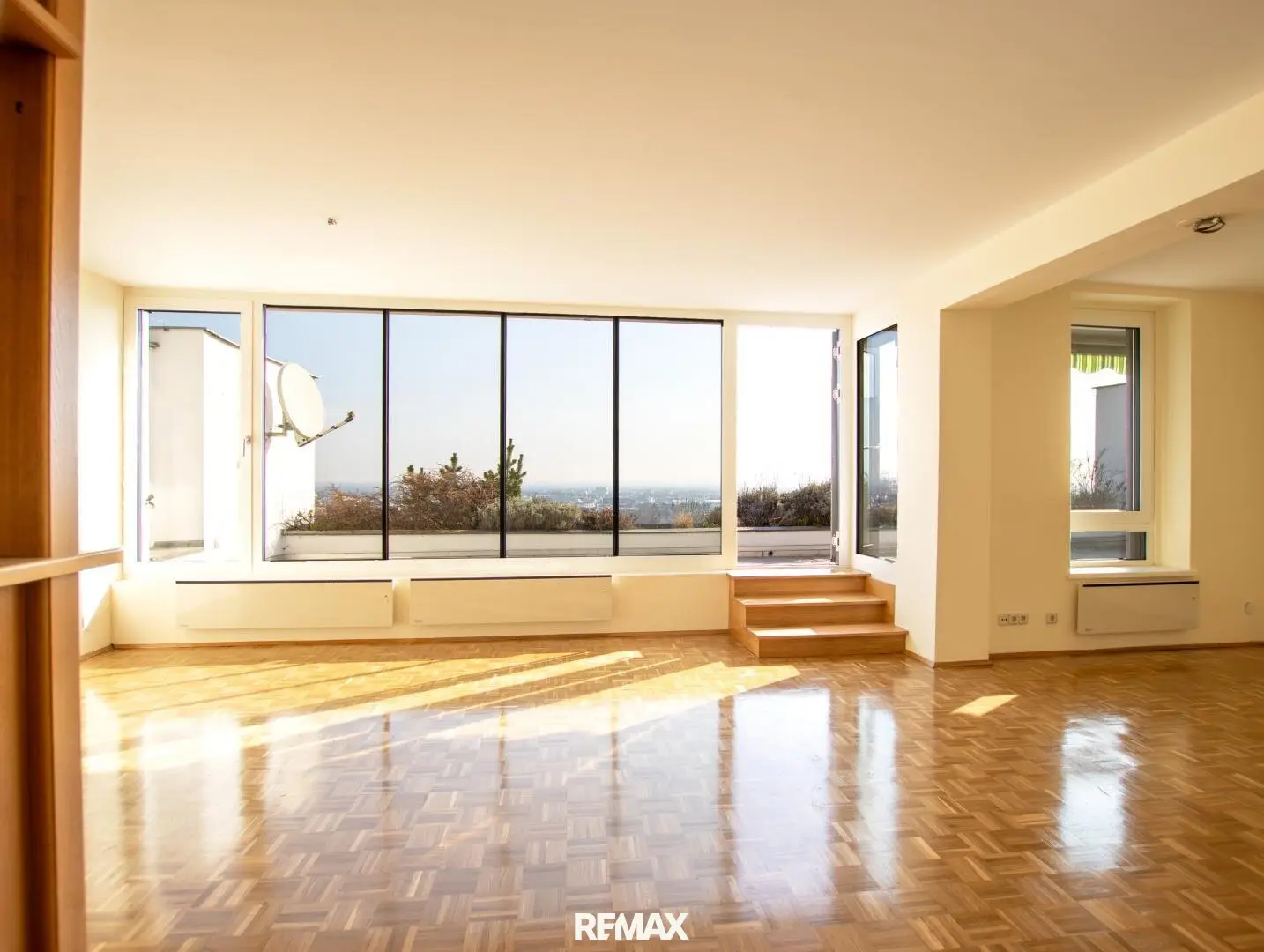 Apartment with terrace and unobstructed view