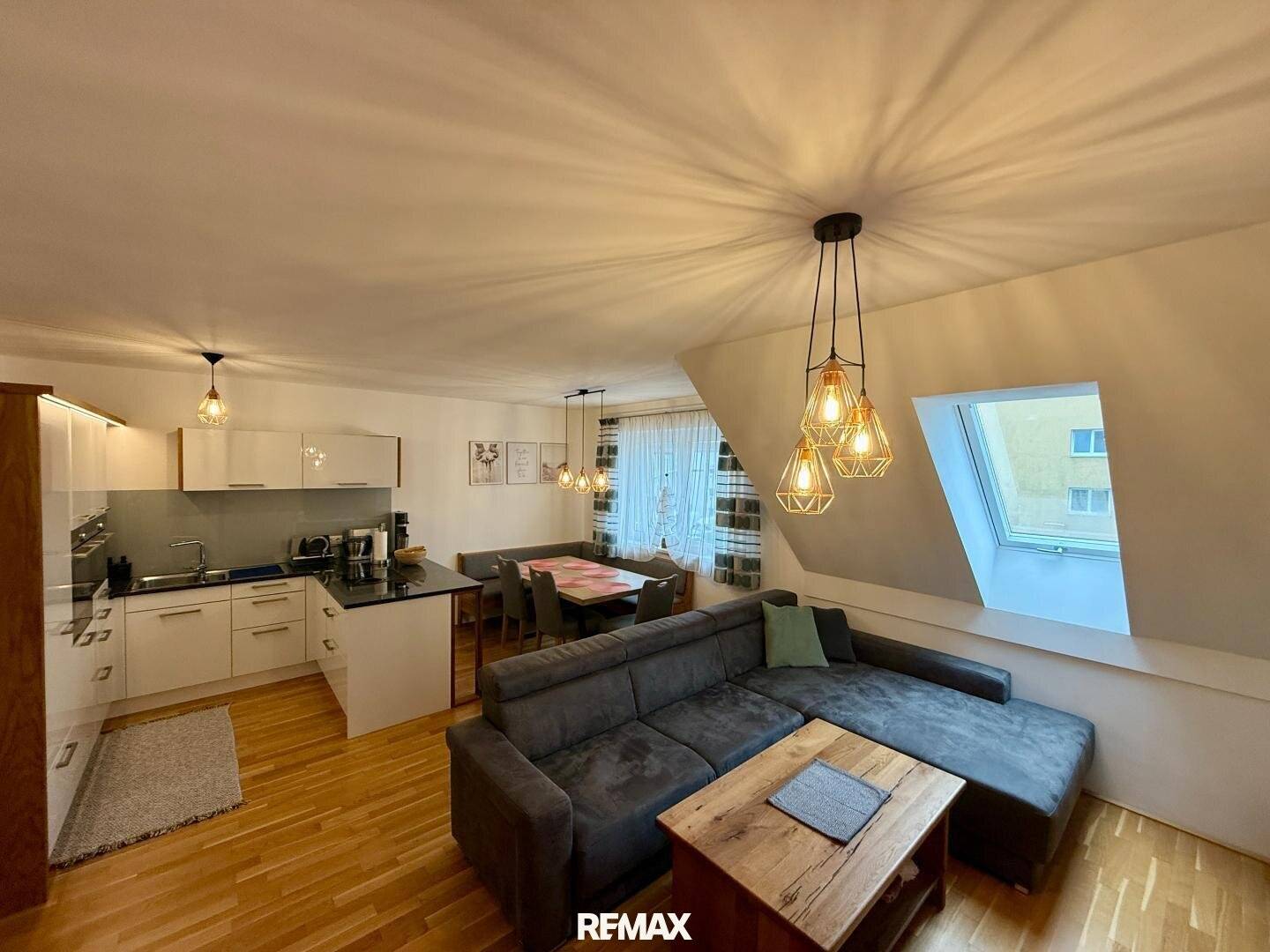 Dachgeschosswohnung mit zwei Dachterrassen