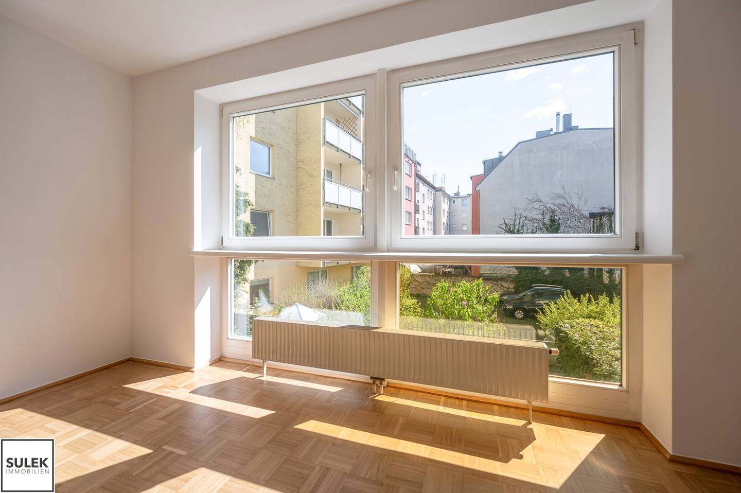 Recently renovated apartment near Sternwartepark