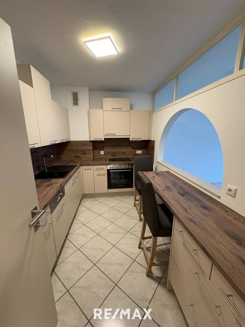 Bright 2-room apartment with balcony in Salzburg