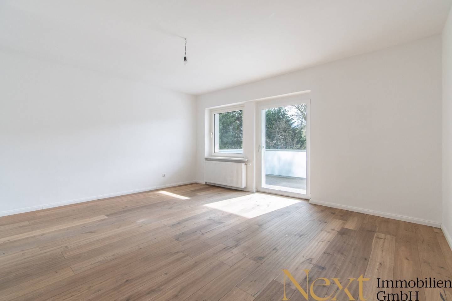 Wohnung 1OG with balcony and new fitted kitchen