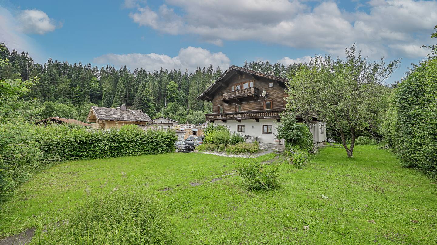 Mehrfamilienhaus in Kitzbühel