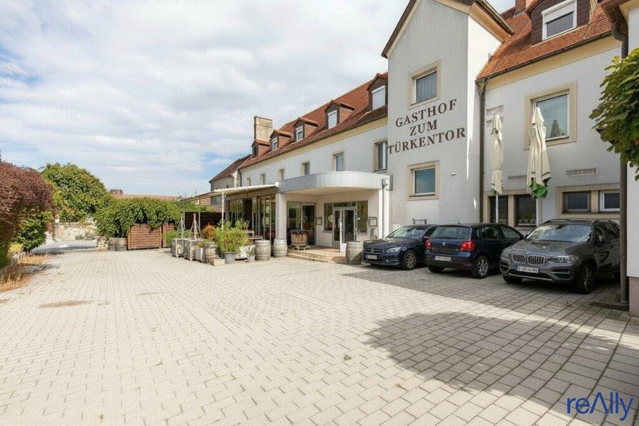 Fully equipped inn in Purbach with event location, guest rooms and expansion potential