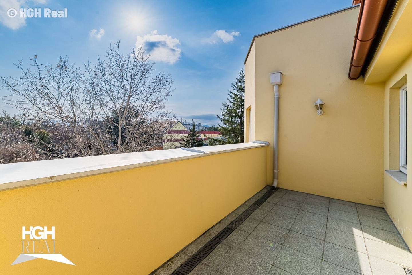 Maisonettewohnung mit Wohnküche und Terrassen