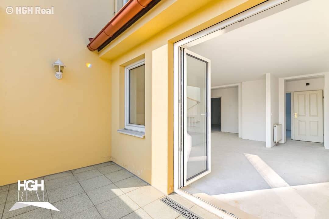 Dachgeschosswohnung mit gartenseitiger Südterrasse